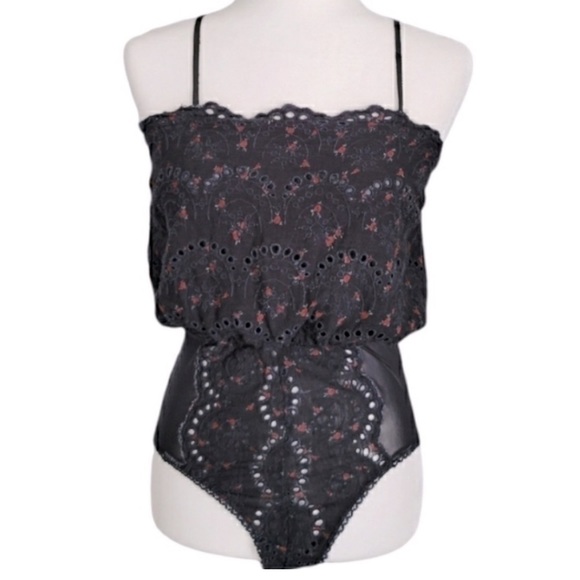 Free People Jillian Eyelet Bodysuit Skirt Set - Picture 3 of 4